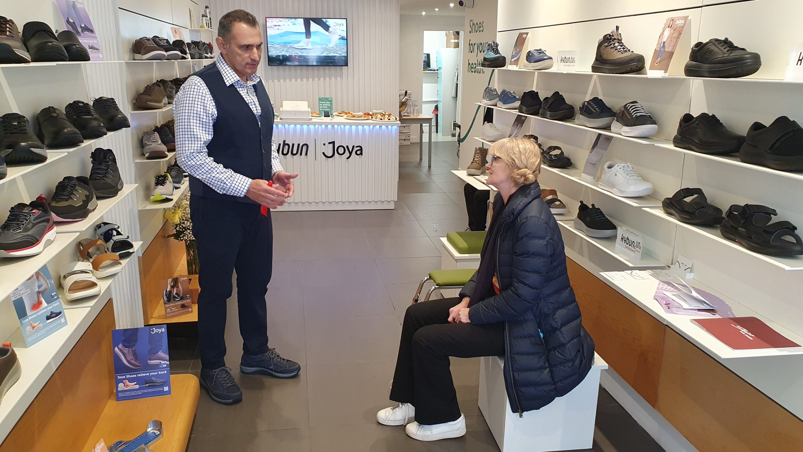 20231016 134151 scaled Joya brings healthy footwear to London with brand new flagship store