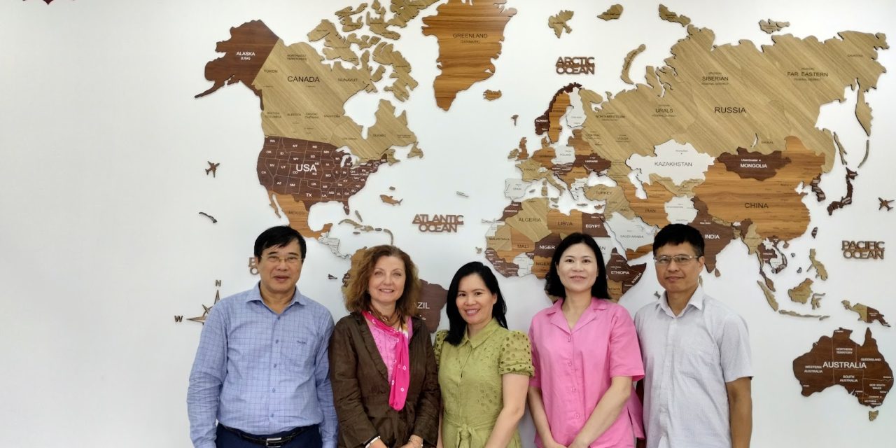 Expo Riva represents the European footwear market at the CLIA Leather Goods Industry Forum in China